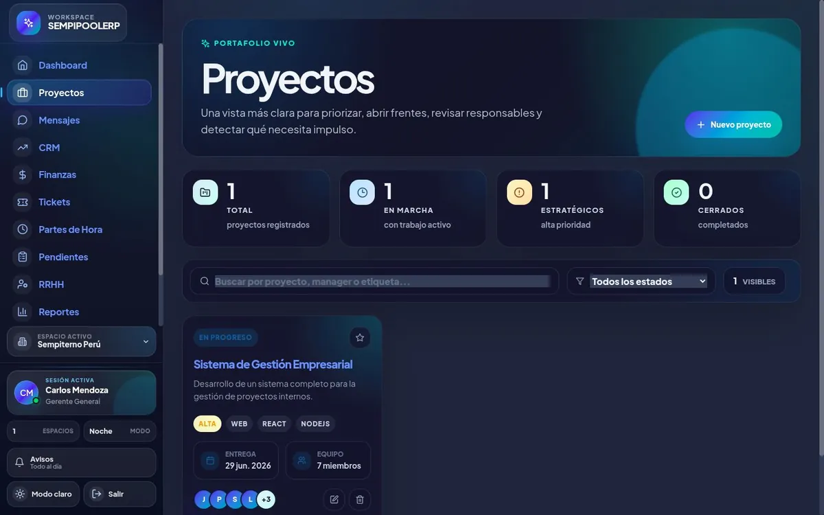 Vista real del módulo de proyectos con resumen, filtros y una tarjeta de proyecto de ejemplo